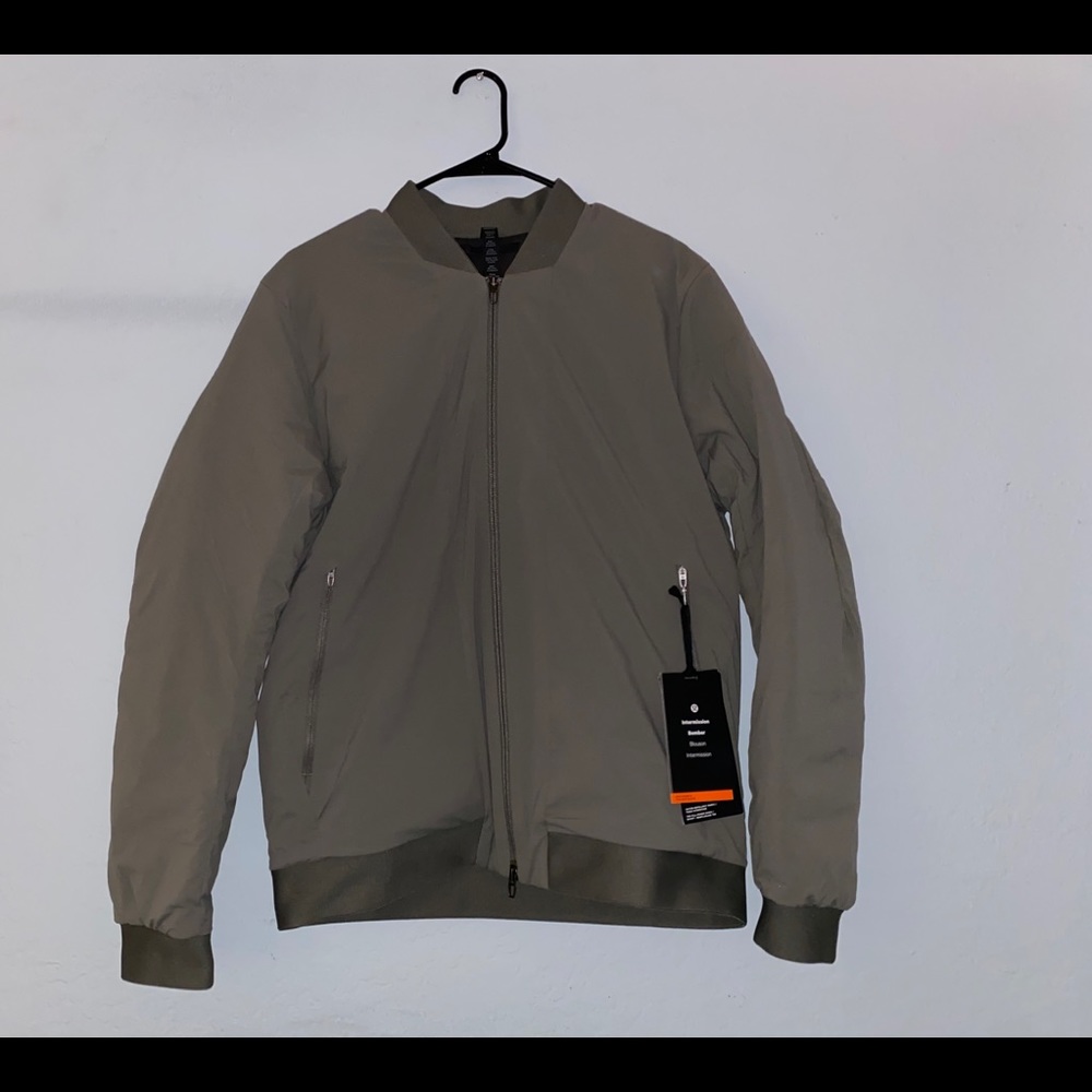 Lululemon Inteemission Bomber